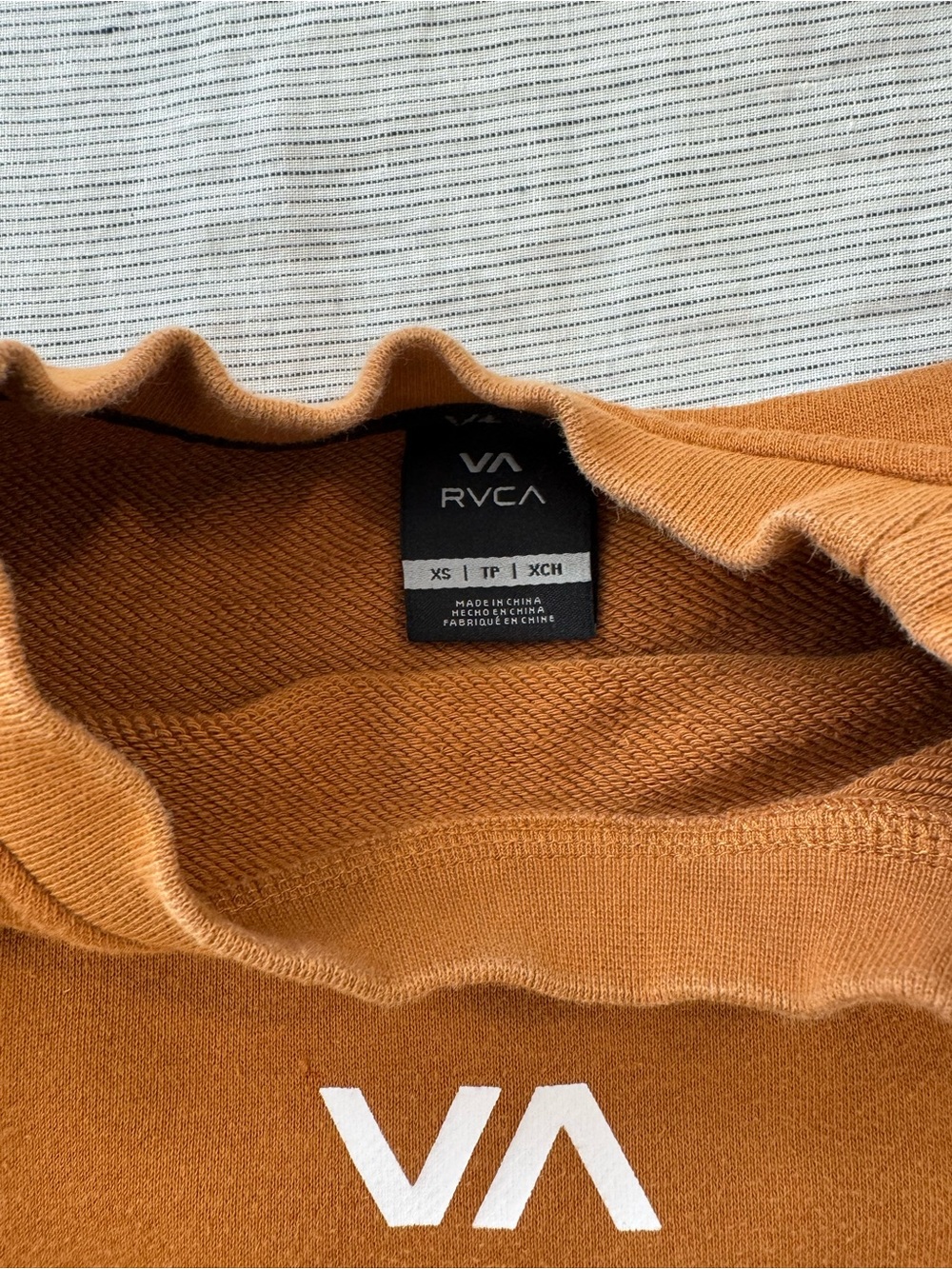 RVCA Cropped Crewneck Sweatshirt in Rust Brown with White Logo - Picture 3 of 4
